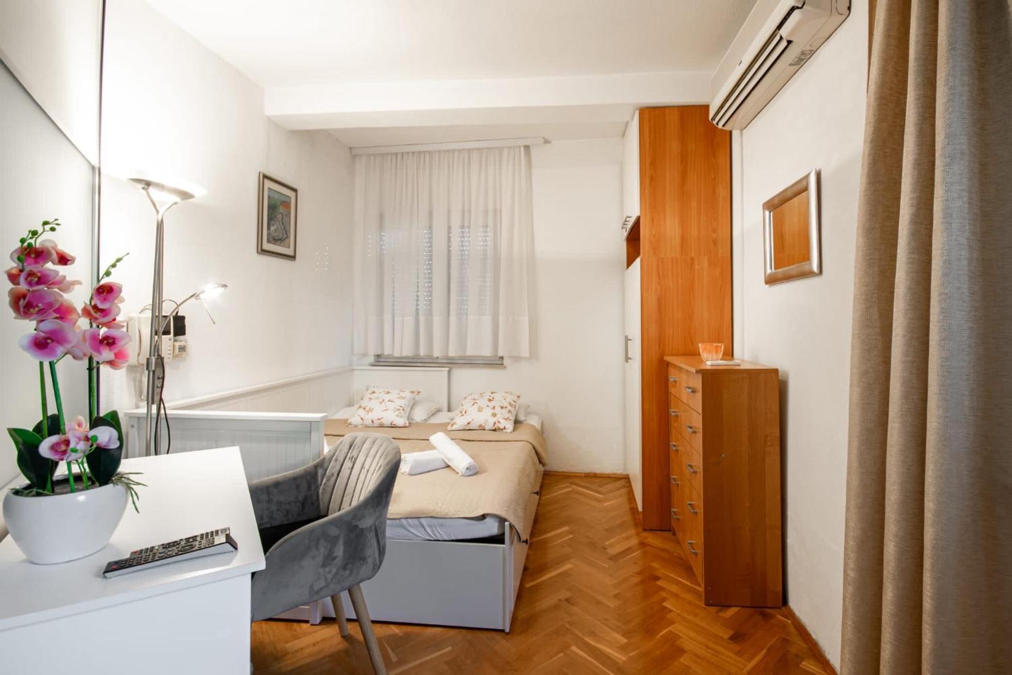 Holiday Home Nevera Makarska Ngoại thất bức ảnh