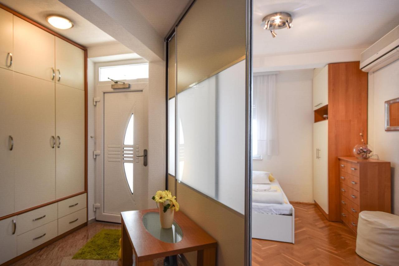 Holiday Home Nevera Makarska Ngoại thất bức ảnh